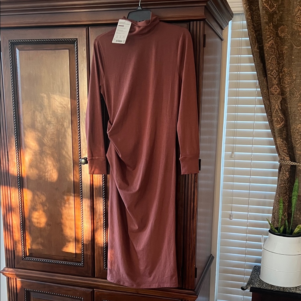 Athleta Long Sleeve Dress in Warm Brown